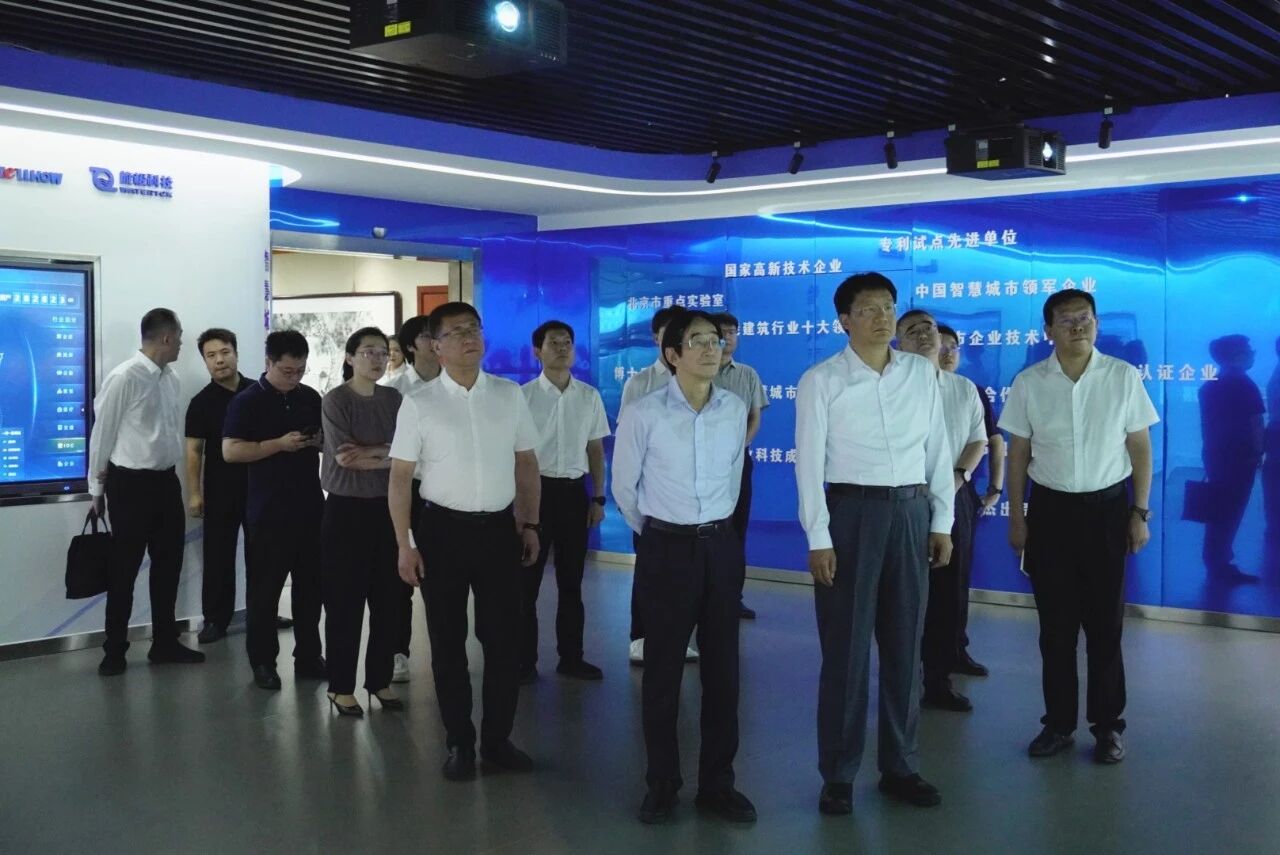 南昌市委副书记、市长高世文调研choice旗舰厅(中国)—以AI赋能韧性城市建设情况